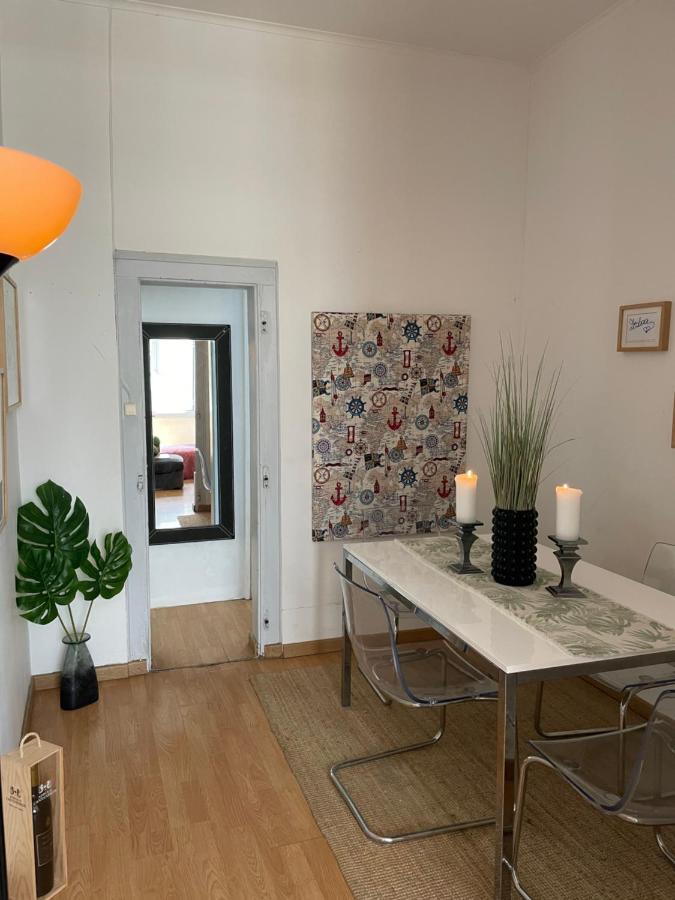 Chiado Home Lisbona Esterno foto